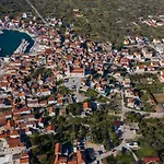 Apartment Dvor Betina (Sibenik-Knin)