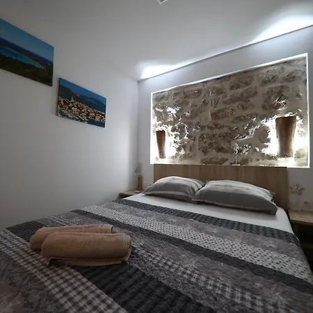 Apartmán Dvor *