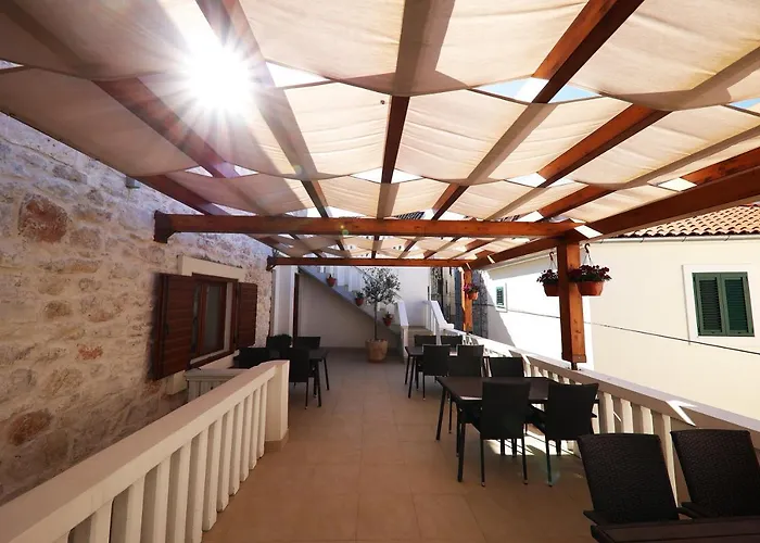 Appartement Dvor Betina (Sibenik-Knin)