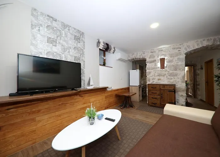 Appartement Dvor Betina (Sibenik-Knin)