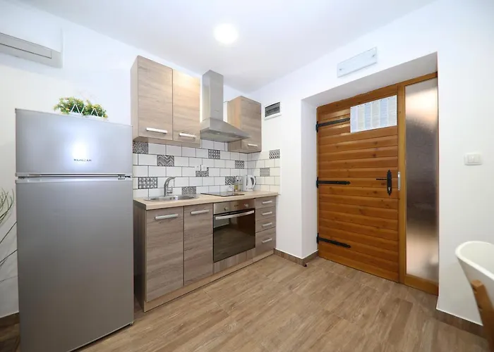 Apartamento Dvor Betina (Sibenik-Knin)