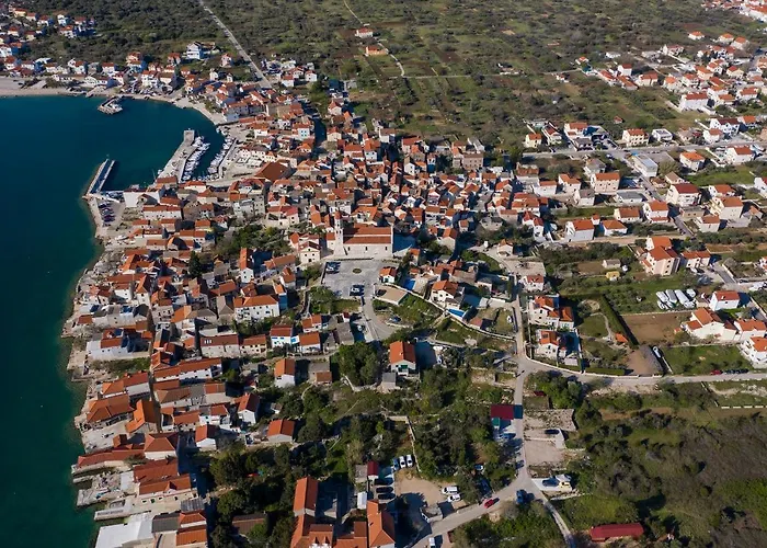 Apartamento Dvor Betina (Sibenik-Knin)